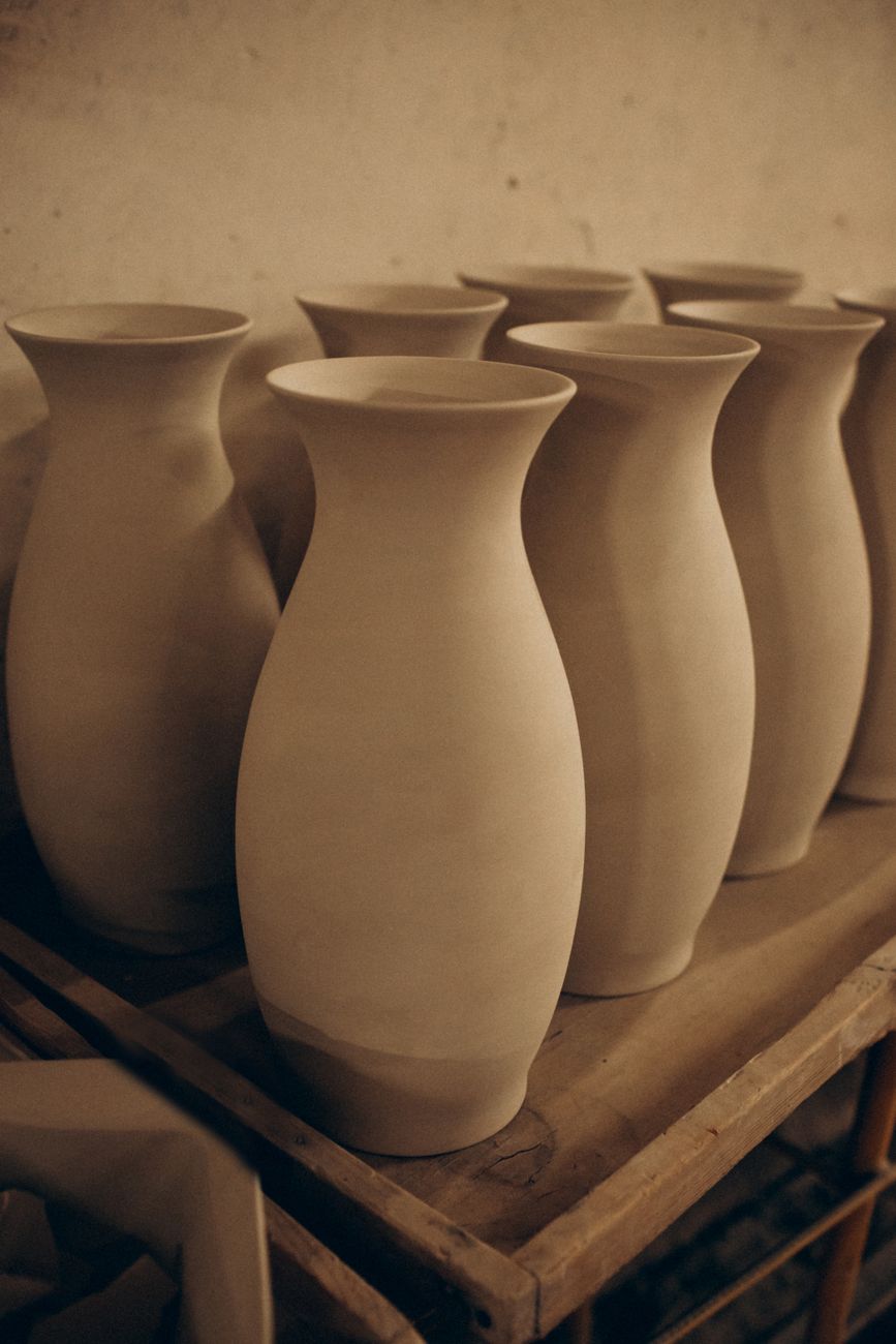 Ročno izdelana vaza — keramična vaza, 18 cm